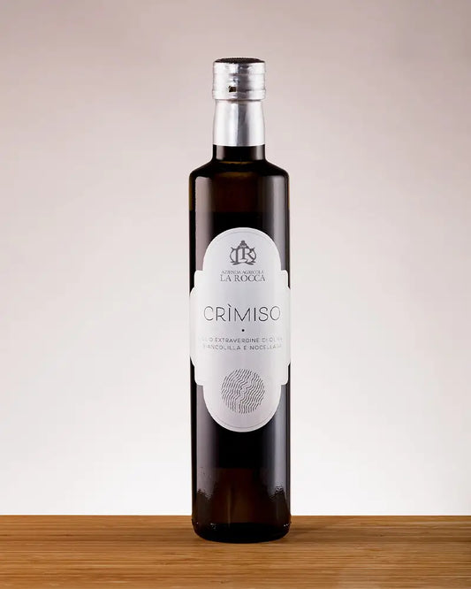 Flasche Crimiso Olio Extravergine di Olivia Biancoslilla e Nocellara von La Rocca