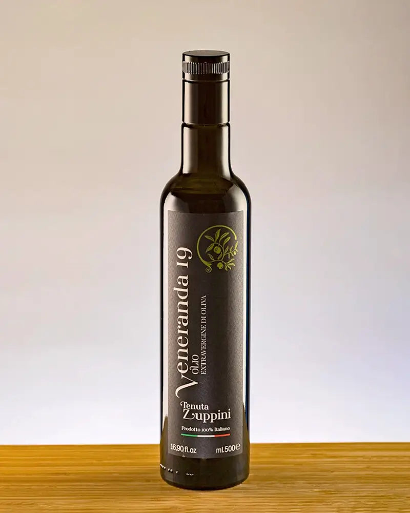 Flasche Veneranda 19 Olio Extravergine von Tenuta Zuppini